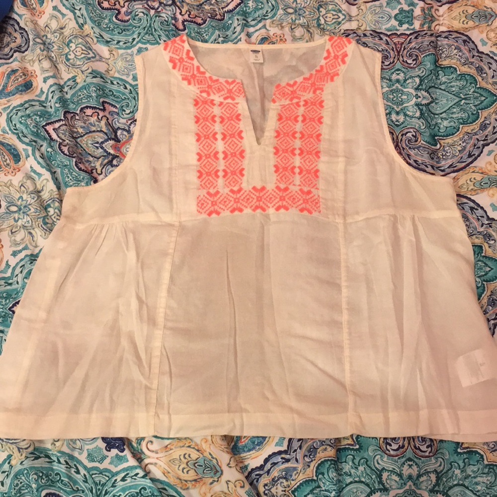 Gauze Embroidered Tank Top